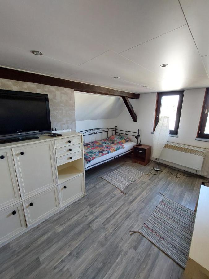 Ferienwohnungen! Kleine Bungalows Mit Terrasse! Stockhausen-Illfurth Екстериор снимка